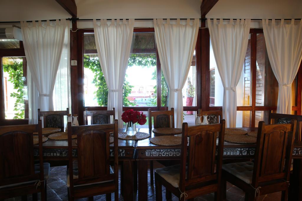 Doi Capitani Hotel Crişan Exterior foto